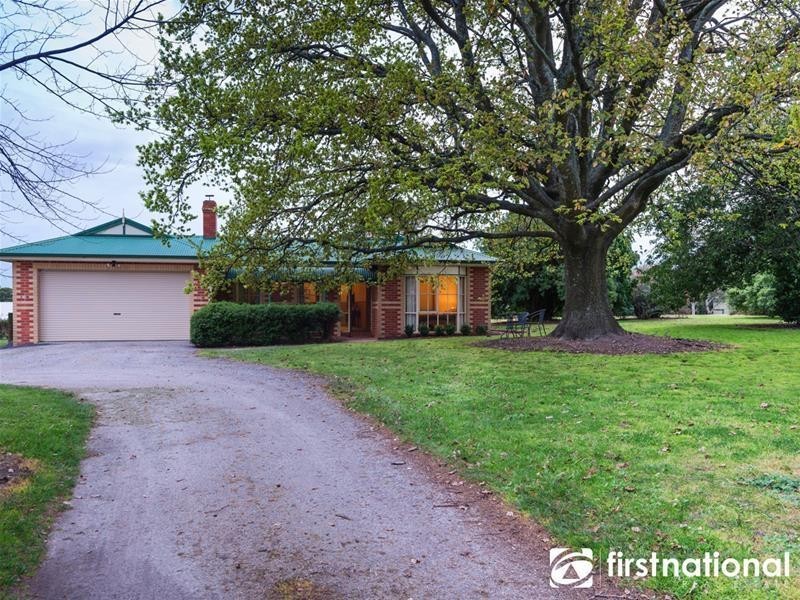 104 Buchanan Road, Berwick VIC 3806