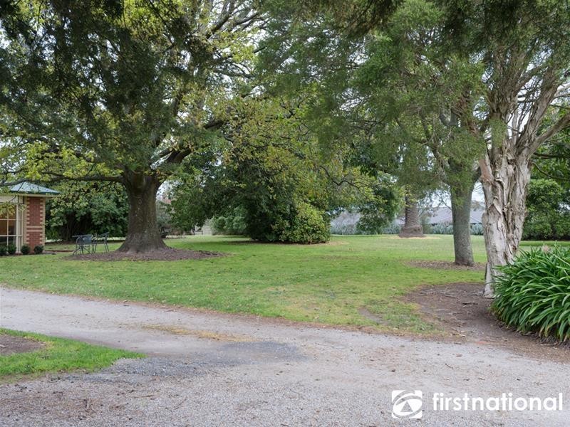 104 Buchanan Road, Berwick VIC 3806