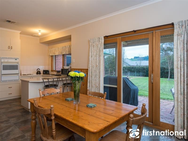 104 Buchanan Road, Berwick VIC 3806