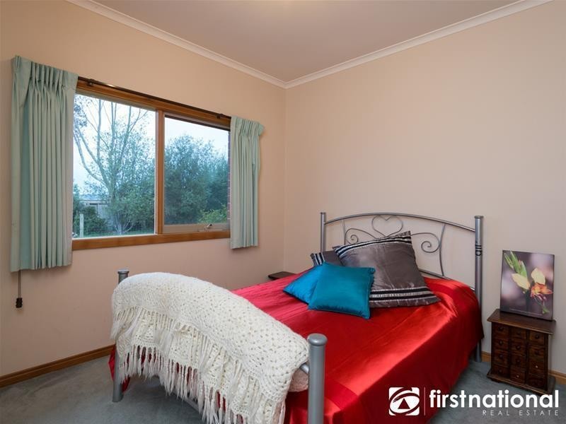 104 Buchanan Road, Berwick VIC 3806