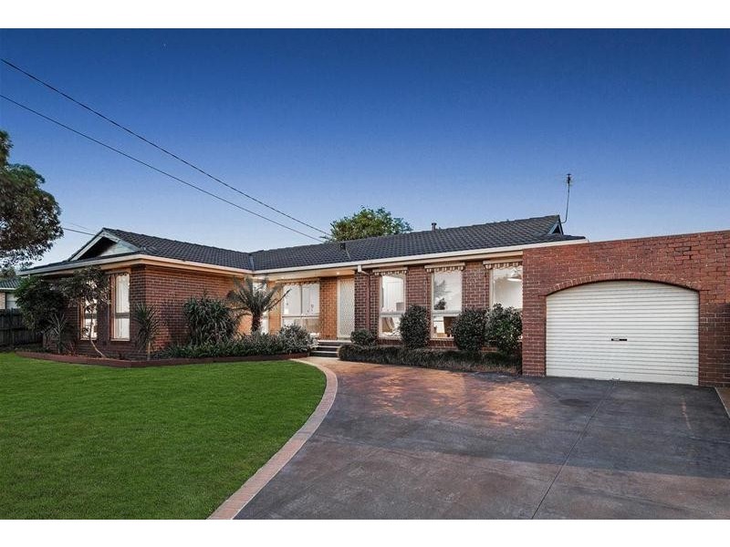 3 Mckenry Place, Dandenong North VIC 3175