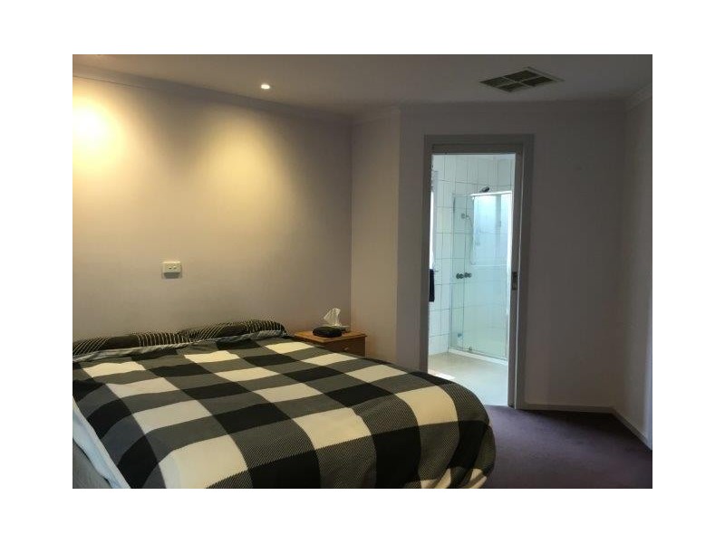 66 Willslie Crescent, Berwick VIC 3806