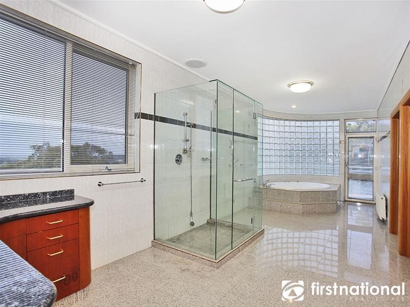 195 Yackatoon Road, Beaconsfield Upper VIC 3808