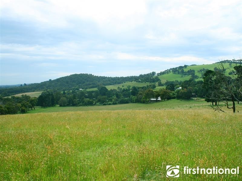 2 368 Pakenham Road, Pakenham VIC 3810