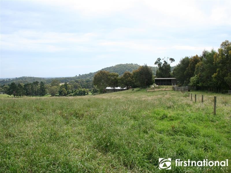 2 368 Pakenham Road, Pakenham VIC 3810