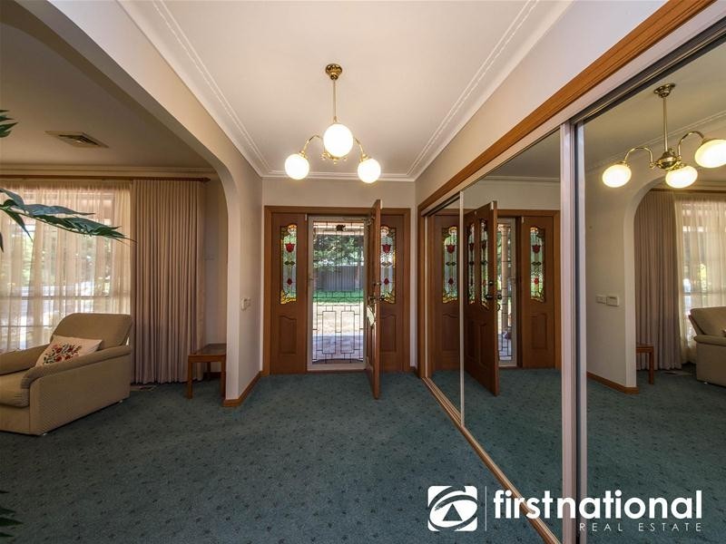 5 Fairmont Court, Narre Warren North VIC 3804