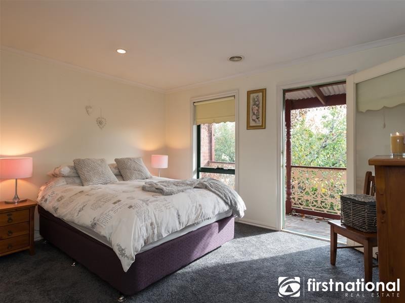 12 Zena  Place, Berwick VIC 3806