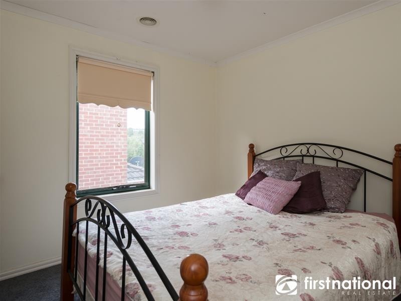 12 Zena  Place, Berwick VIC 3806