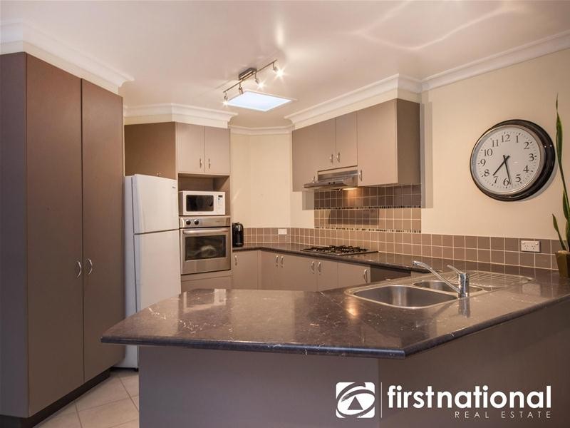 40 Fieldstone Boulevard, Beaconsfield VIC 3807