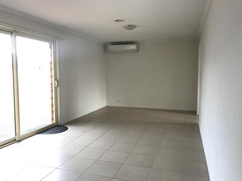 44 Hartsmere Drive, Berwick VIC 3806