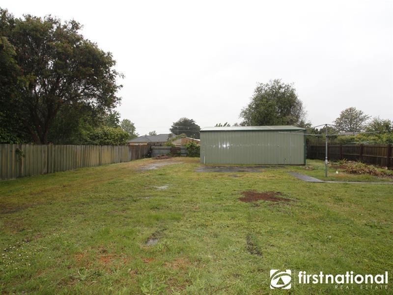 10 John Street, Pakenham VIC 3810