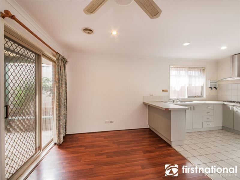 6 Ballina Place, Hampton Park VIC 3976