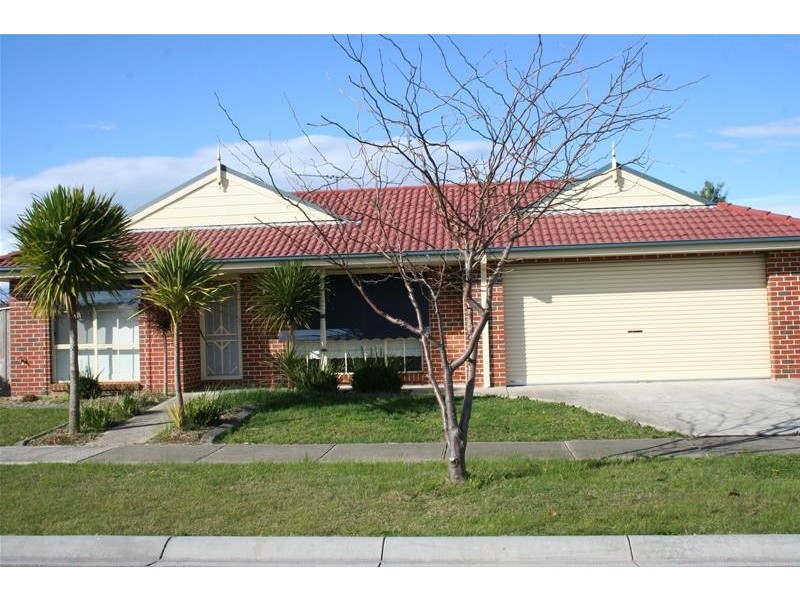 1 Thornbill Circuit, Pakenham VIC 3810