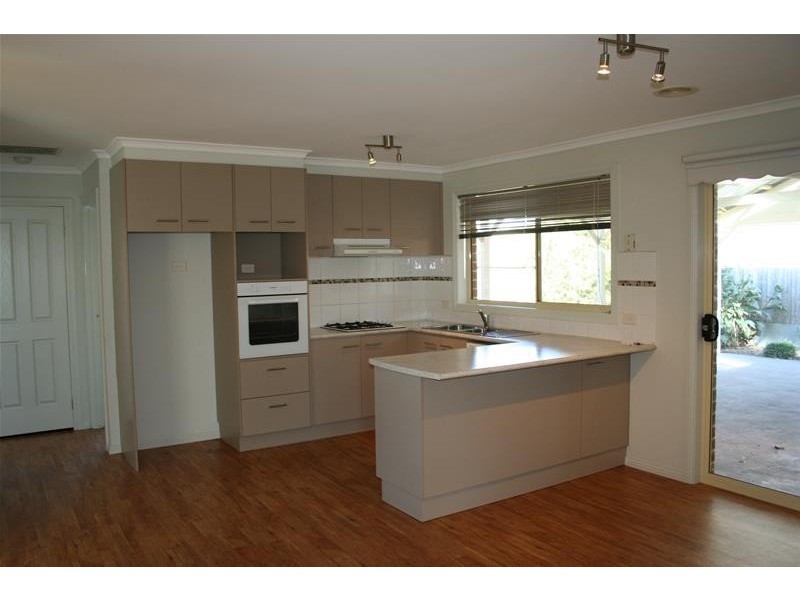 1 Thornbill Circuit, Pakenham VIC 3810