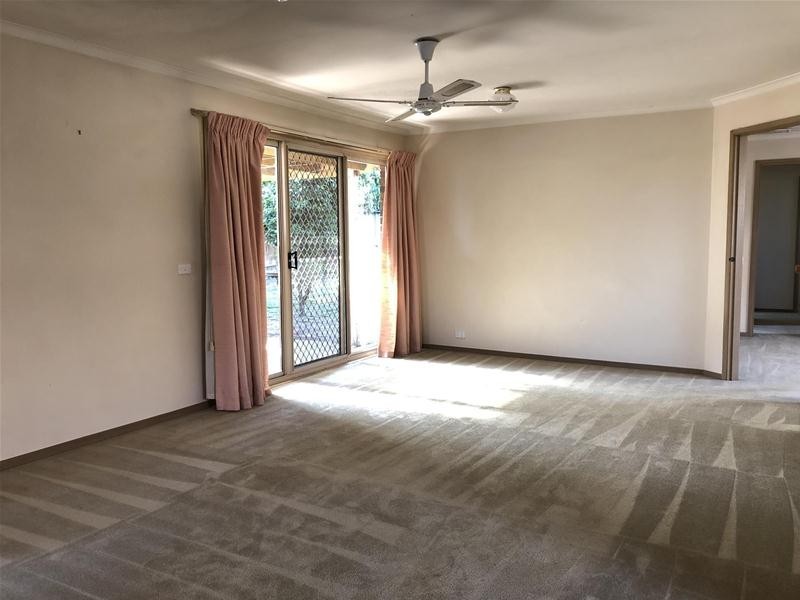 4 Malanda Court, Berwick VIC 3806