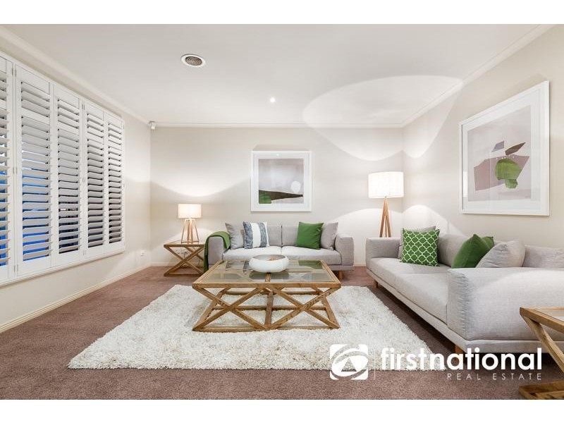 9 Tasman Way, Pakenham VIC 3810