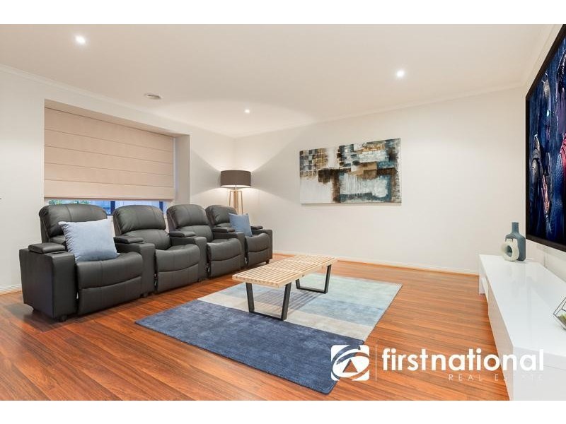 9 Tasman Way, Pakenham VIC 3810