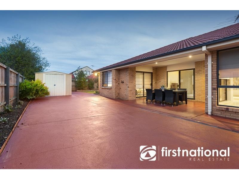 9 Tasman Way, Pakenham VIC 3810
