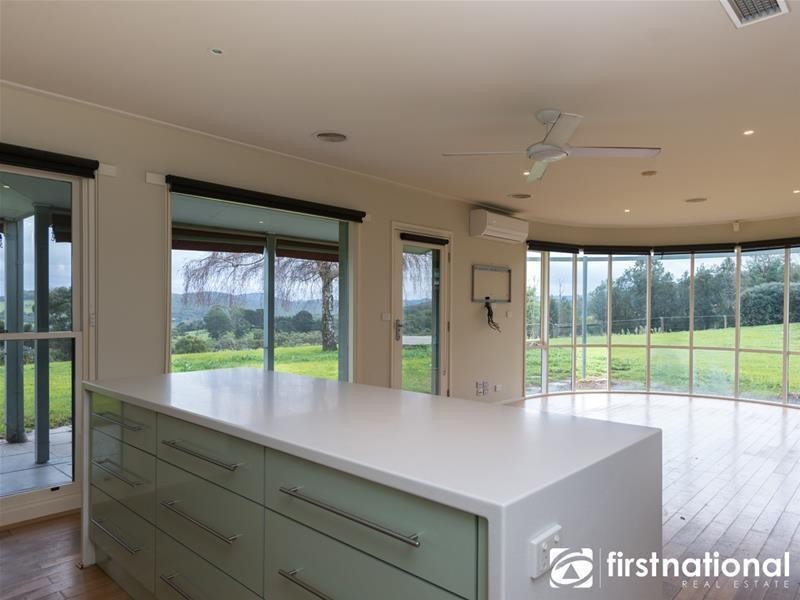 90 Weatherhead Road, Tynong North VIC 3813