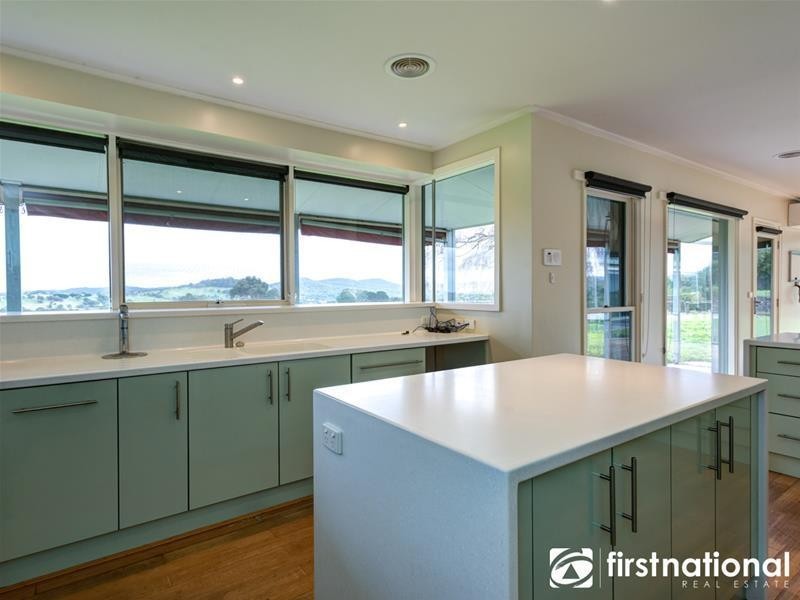 90 Weatherhead Road, Tynong North VIC 3813