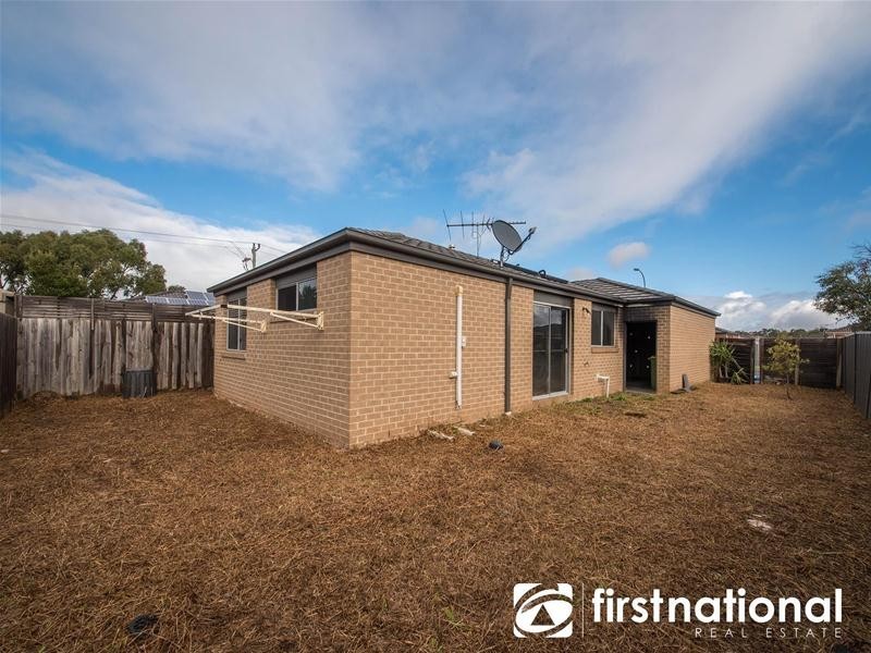 2 Mirabelle Street, Pakenham VIC 3810