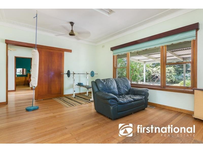 63 Princes Highway, Pakenham VIC 3810