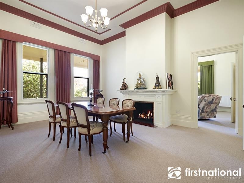 3 Burr Hill Court, Berwick VIC 3806