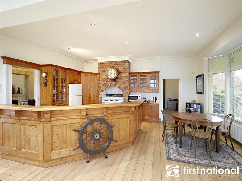 3 Burr Hill Court, Berwick VIC 3806