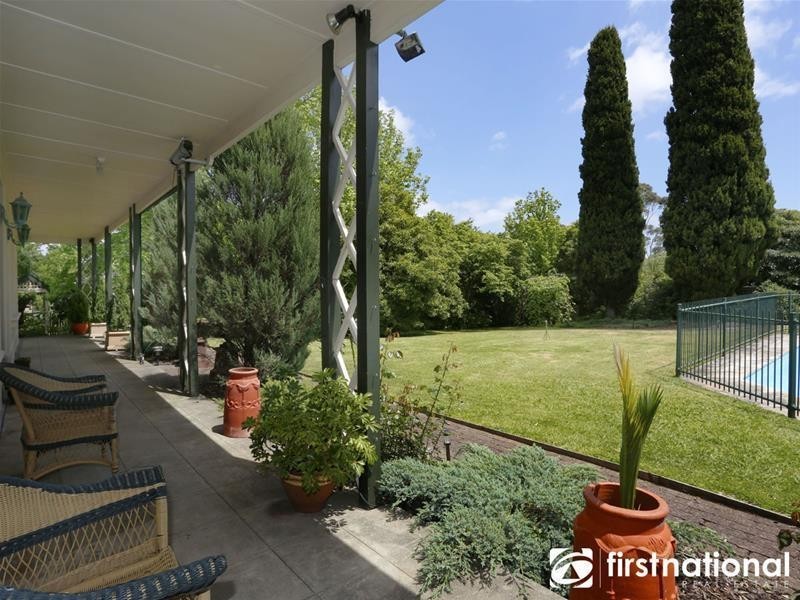 3 Burr Hill Court, Berwick VIC 3806