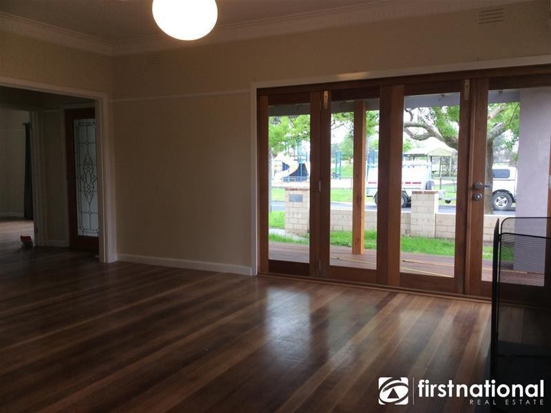 38 Westernport Road, Lang Lang VIC 3984