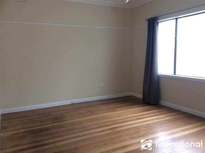 38 Westernport Road, Lang Lang VIC 3984