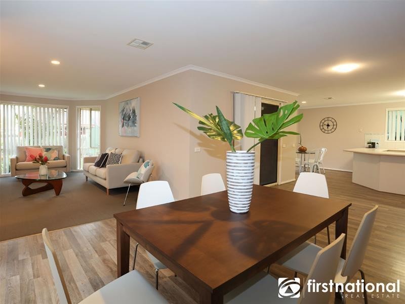 54 The Promenade, Narre Warren South VIC 3805