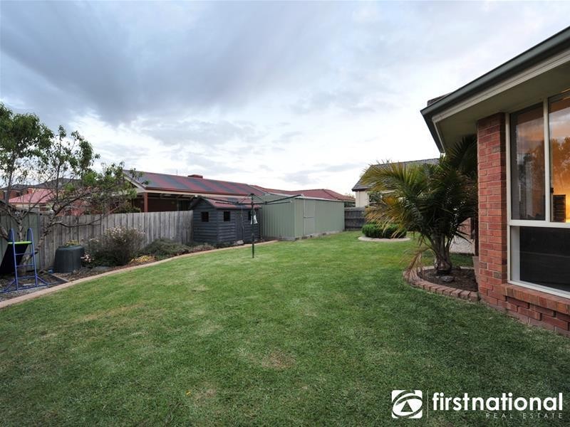 54 The Promenade, Narre Warren South VIC 3805