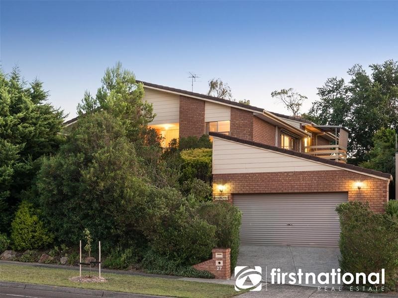 27 Telford  Drive, Berwick VIC 3806