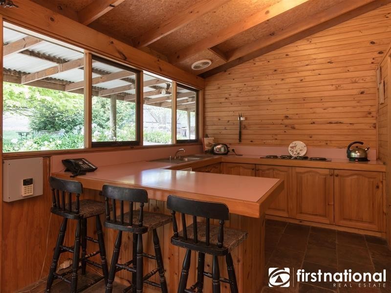 76 Beaconsfield-Emerald Road, Beaconsfield Upper VIC 3808