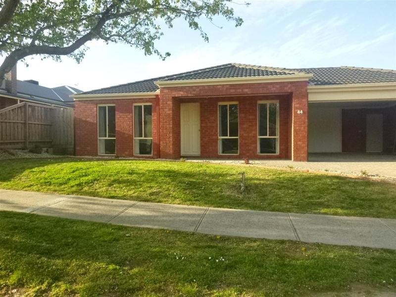 44 Piermont Drive, Berwick VIC 3806