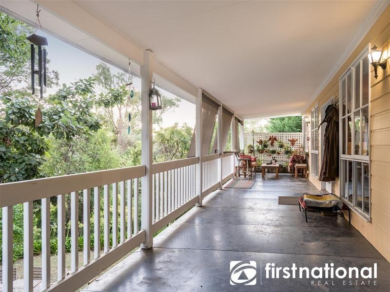 19 Caroline Avenue, Cockatoo VIC 3781