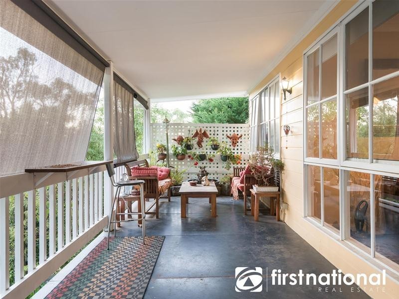 19 Caroline Avenue, Cockatoo VIC 3781