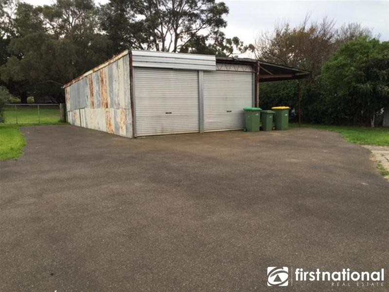 38 Railway Avenue, Tynong VIC 3813