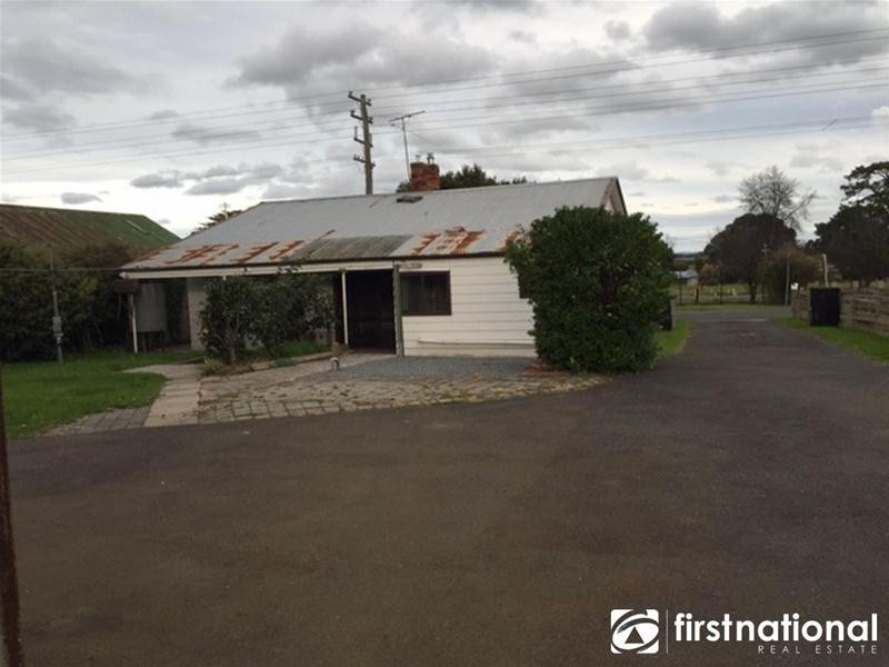 38 Railway Avenue, Tynong VIC 3813