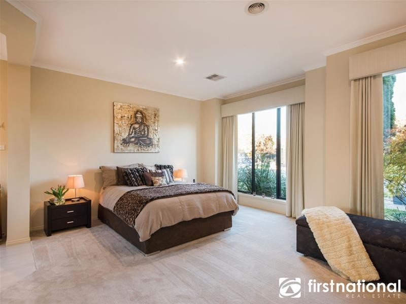 10 Avendon Court, Narre Warren South VIC 3805