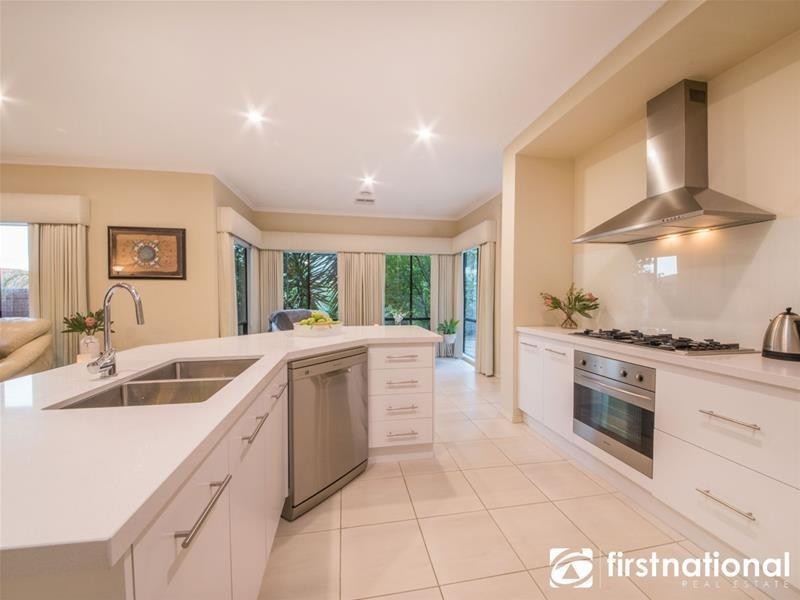 10 Avendon Court, Narre Warren South VIC 3805