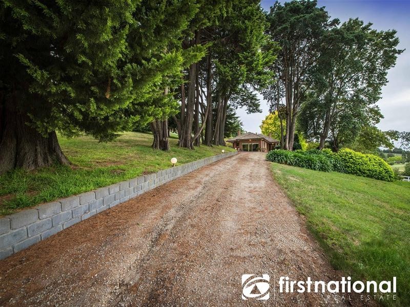 155-157 Beaumont  Road, Berwick VIC 3806