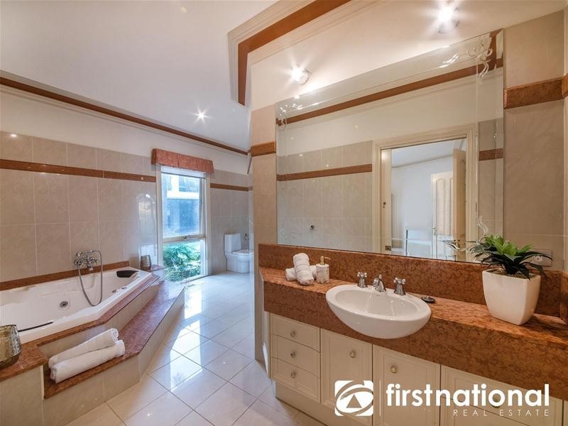 511 Belgrave-Hallam Road, Lysterfield VIC 3156