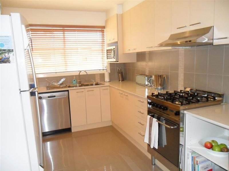 4 Manuka Road, Berwick VIC 3806