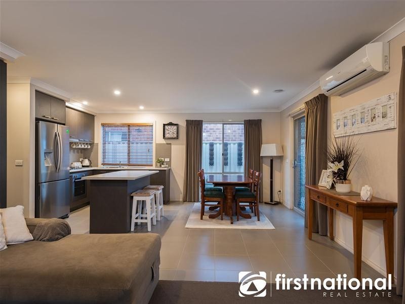 29 Warbler Street, Pakenham VIC 3810