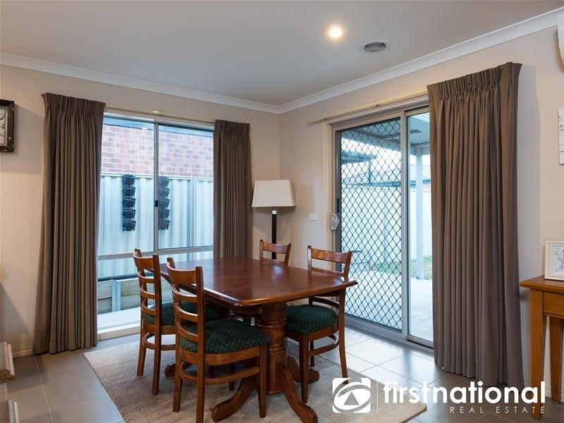 29 Warbler Street, Pakenham VIC 3810