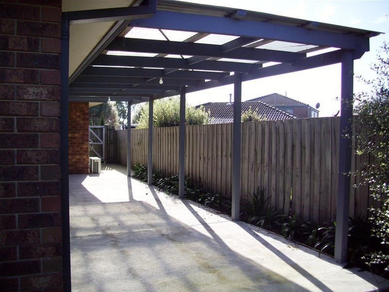 10 Ashton Rise, Narre Warren South VIC 3805