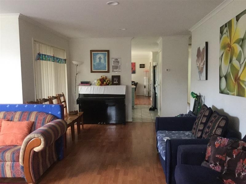 10 Ashton Rise, Narre Warren South VIC 3805