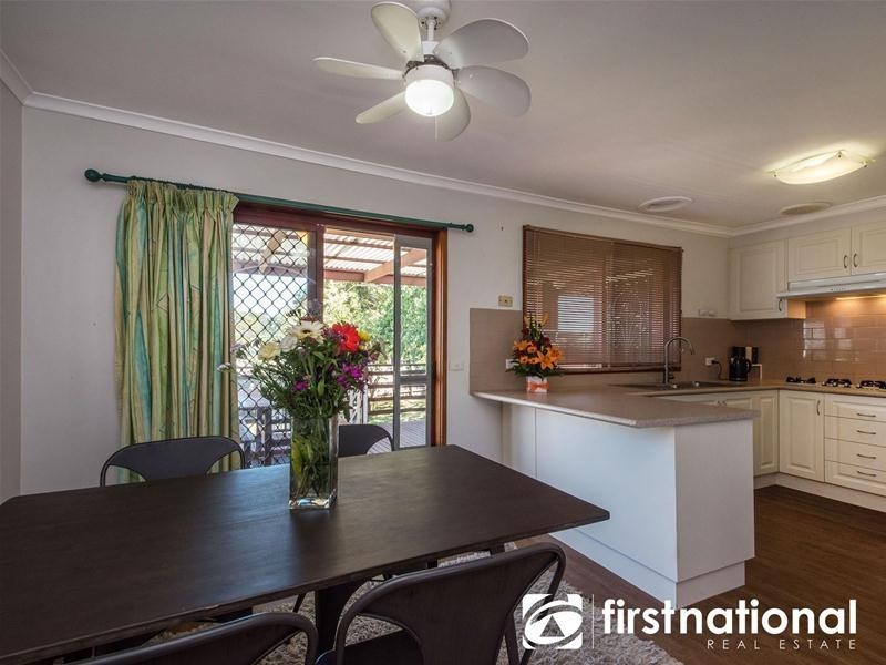 2 Brentnall Court, Hampton Park VIC 3976